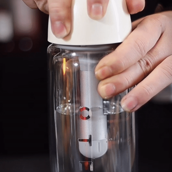 OTE 450ml Portable Sparkling Water Maker,Soda Maker Machine for Home, Carbonated Water Machine No Electricity, Double Layer PET Bottle, BPA Free (Include 20 PCS Gas Cylinder)